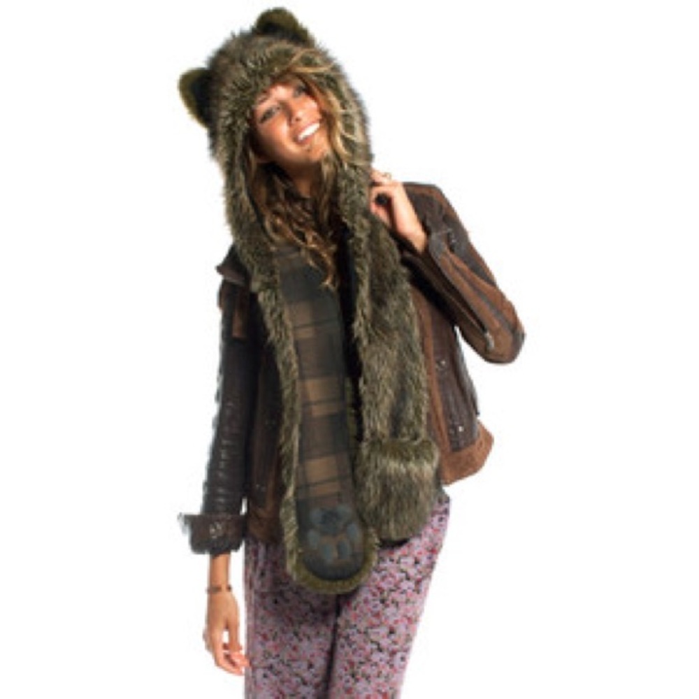 Forest Fox Spirithood 34” Long
